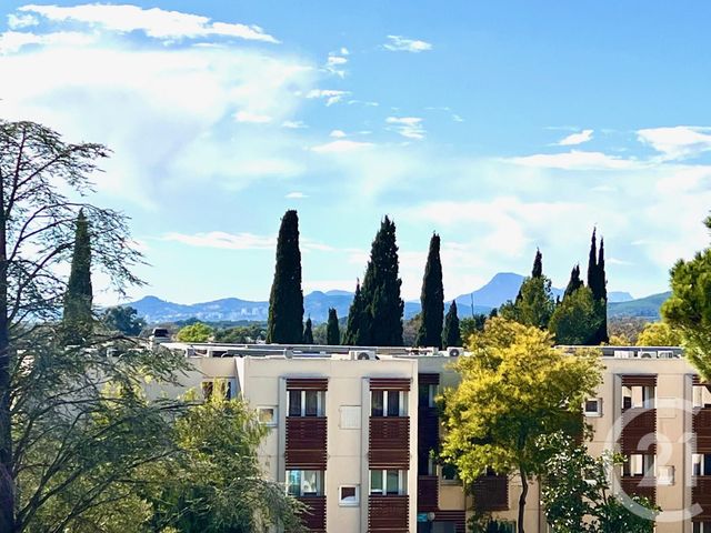 Appartement F2 à vendre - 2 pièces - 26.08 m2 - LA LONDE LES MAURES - 83 - PROVENCE-ALPES-COTE-D-AZUR - Century 21 Pavillon Or