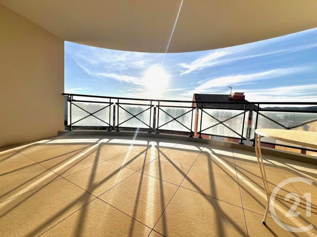 Appartement F3 à vendre LA LONDE LES MAURES