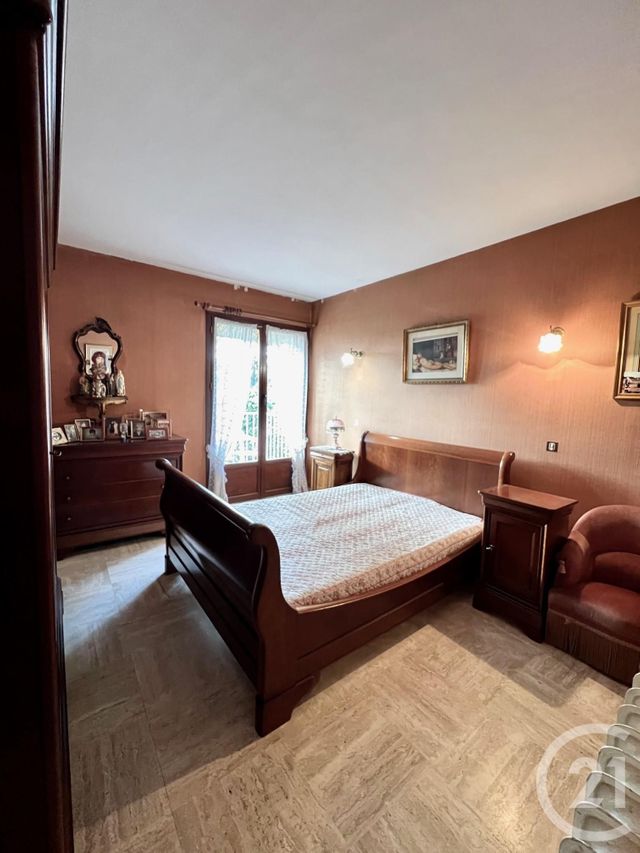 maison à vendre - 3 pièces - 72.0 m2 - LA LONDE LES MAURES - 83 - PROVENCE-ALPES-COTE-D-AZUR - Century 21 Pavillon Or