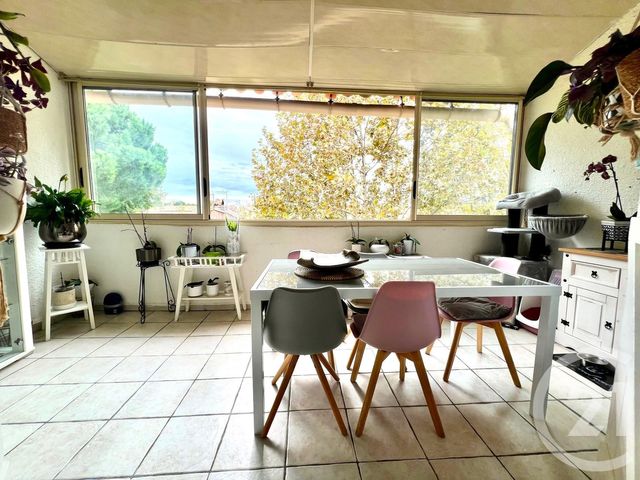 Appartement F5 à vendre - 5 pièces - 80.64 m2 - LA LONDE LES MAURES - 83 - PROVENCE-ALPES-COTE-D-AZUR - Century 21 Pavillon Or