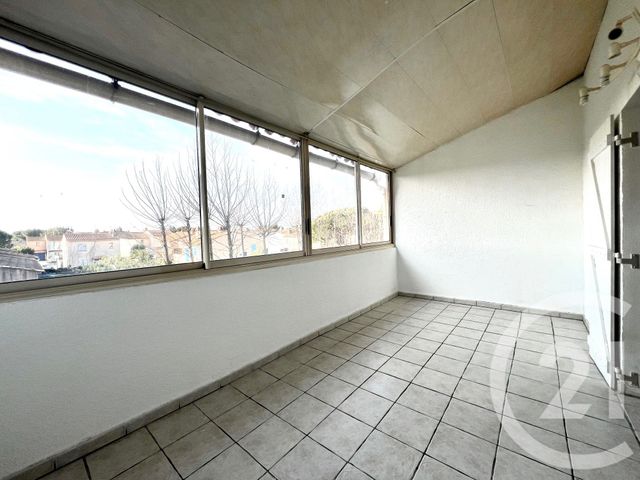 Appartement F5 à vendre - 5 pièces - 80.64 m2 - LA LONDE LES MAURES - 83 - PROVENCE-ALPES-COTE-D-AZUR - Century 21 Pavillon Or