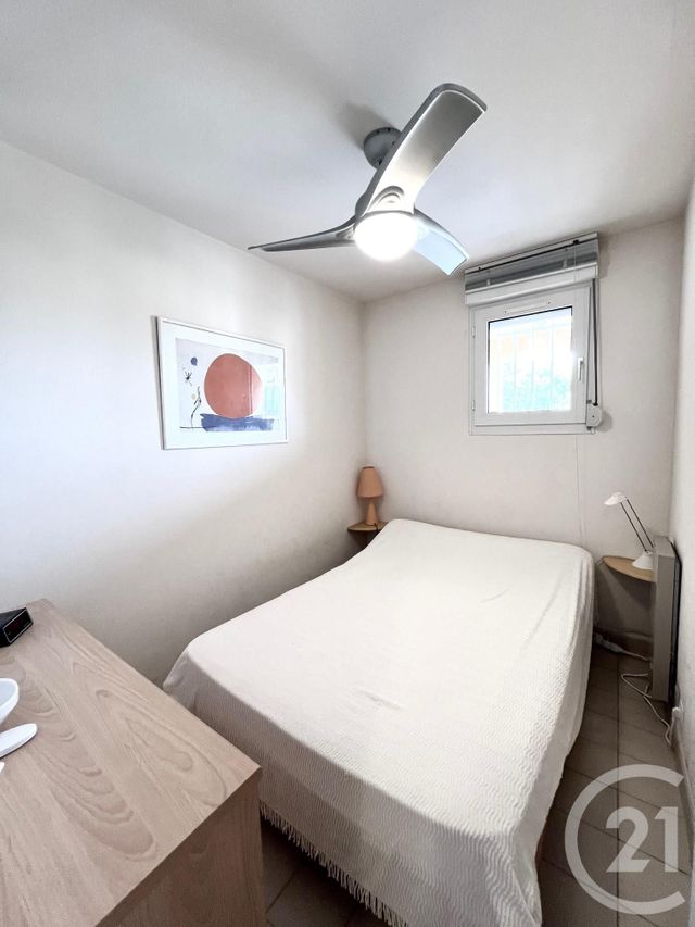 Appartement F2 bis à vendre - 2 pièces - 28.3 m2 - LA LONDE LES MAURES - 83 - PROVENCE-ALPES-COTE-D-AZUR - Century 21 Pavillon Or