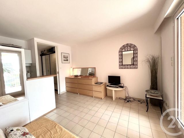 Appartement F2 bis à vendre - 2 pièces - 28.3 m2 - LA LONDE LES MAURES - 83 - PROVENCE-ALPES-COTE-D-AZUR - Century 21 Pavillon Or