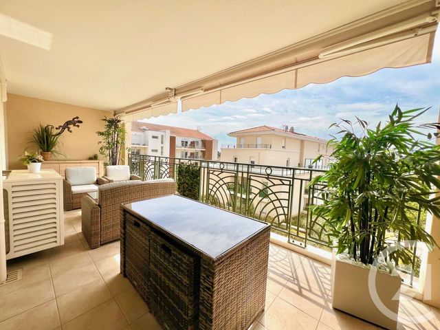  - LA LONDE LES MAURES - 