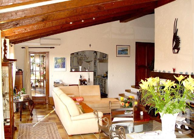 maison à vendre - 5 pièces - 200.0 m2 - LA LONDE LES MAURES - 83 - PROVENCE-ALPES-COTE-D-AZUR - Century 21 Pavillon Or