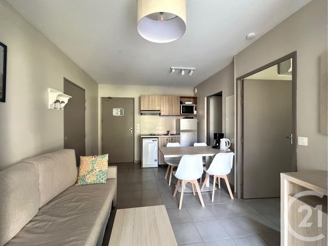 Appartement F2 à vendre - 2 pièces - 33.0 m2 - LA LONDE LES MAURES - 83 - PROVENCE-ALPES-COTE-D-AZUR - Century 21 Pavillon Or