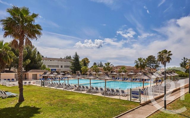 Appartement F2 à vendre LA LONDE LES MAURES