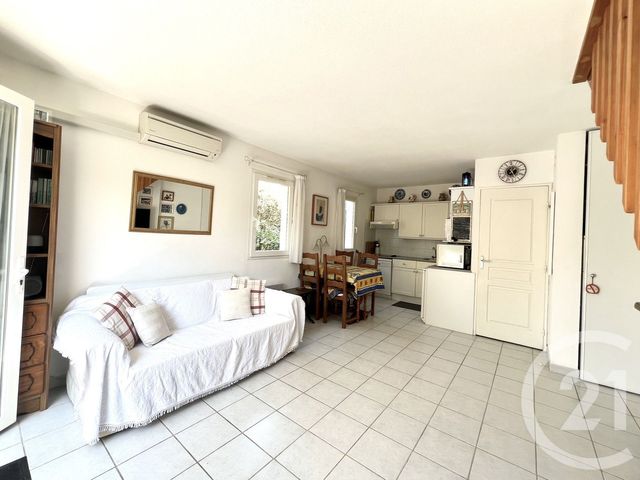 maison à vendre - 3 pièces - 46.17 m2 - LA LONDE LES MAURES - 83 - PROVENCE-ALPES-COTE-D-AZUR - Century 21 Pavillon Or