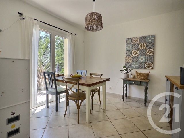 maison à vendre - 7 pièces - 196.0 m2 - LA LONDE LES MAURES - 83 - PROVENCE-ALPES-COTE-D-AZUR - Century 21 Pavillon Or
