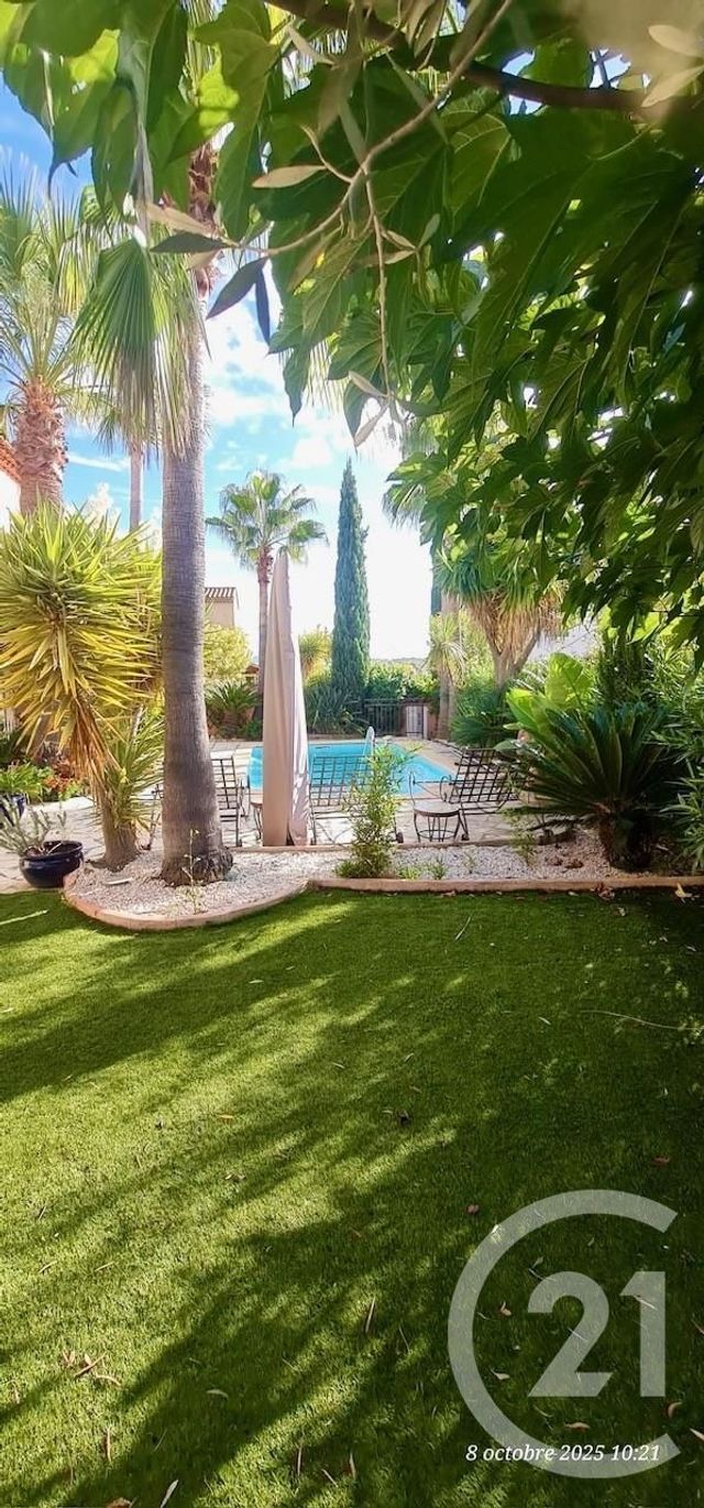 maison à vendre - 6 pièces - 163.0 m2 - LA LONDE LES MAURES - 83 - PROVENCE-ALPES-COTE-D-AZUR - Century 21 Pavillon Or