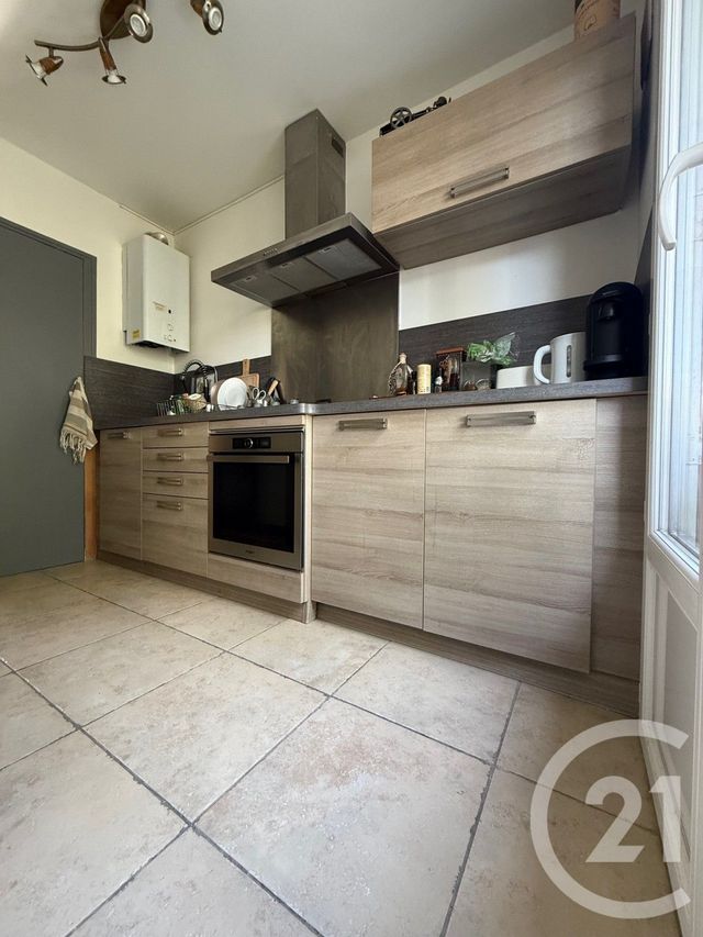 Appartement F2 à vendre - 3 pièces - 55.0 m2 - TOULON - 83 - PROVENCE-ALPES-COTE-D-AZUR - Century 21 Pavillon Or