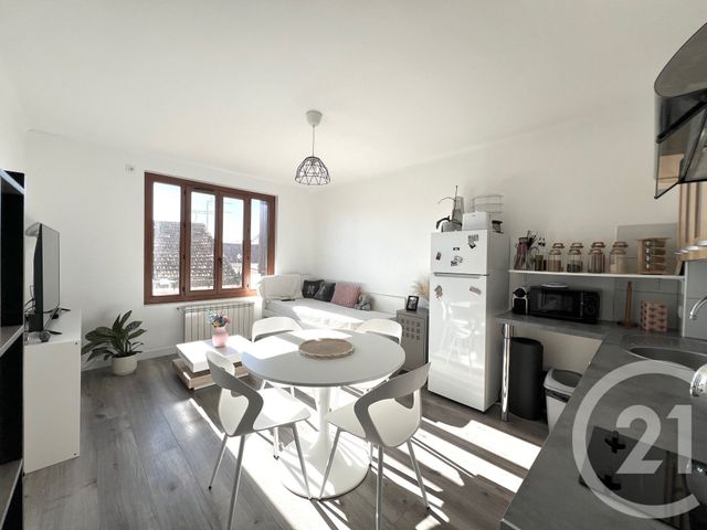 Appartement F2 à vendre LA LONDE LES MAURES