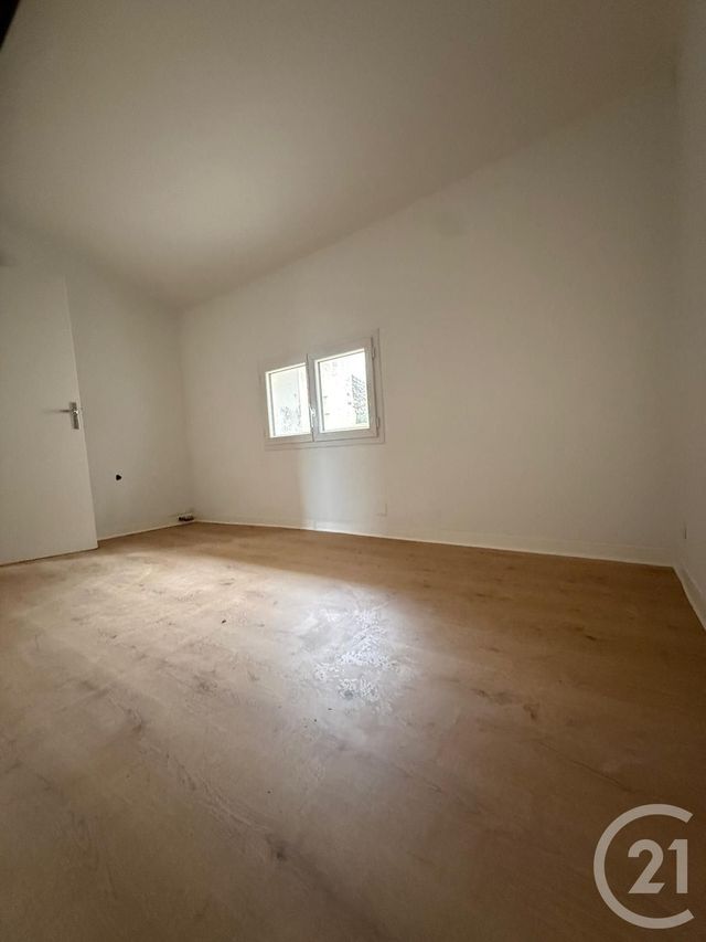 maison à vendre - 3 pièces - 95.0 m2 - COLLOBRIERES - 83 - PROVENCE-ALPES-COTE-D-AZUR - Century 21 Pavillon Or