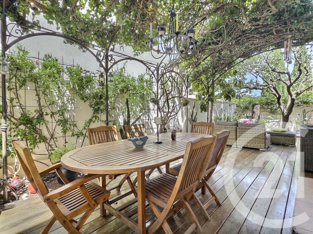 maison à vendre - 4 pièces - 121.17 m2 - LA LONDE LES MAURES - 83 - PROVENCE-ALPES-COTE-D-AZUR - Century 21 Pavillon Or