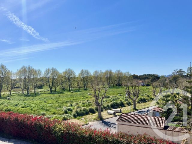 Appartement T2 à vendre - 2 pièces - 28.63 m2 - LA LONDE LES MAURES - 83 - PROVENCE-ALPES-COTE-D-AZUR - Century 21 Pavillon Or