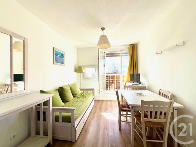 Appartement F2 à vendre - 2 pièces - 26.08 m2 - LA LONDE LES MAURES - 83 - PROVENCE-ALPES-COTE-D-AZUR - Century 21 Pavillon Or