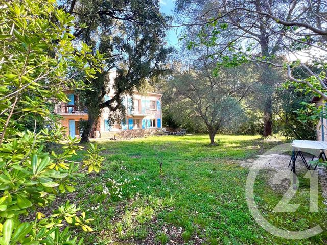 maison à vendre - 7 pièces - 175.0 m2 - LA LONDE LES MAURES - 83 - PROVENCE-ALPES-COTE-D-AZUR - Century 21 Pavillon Or