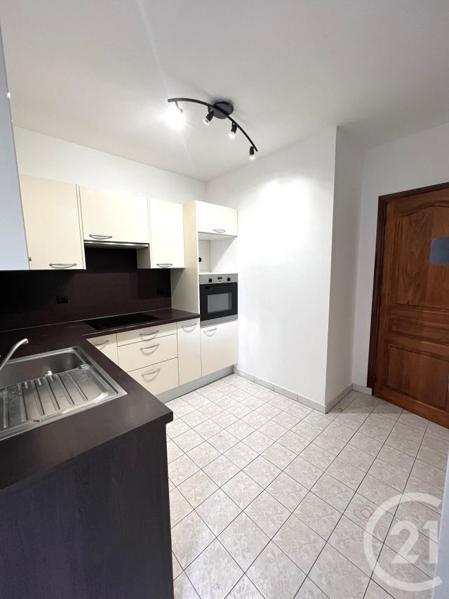 Appartement F4 à vendre - 4 pièces - 79.55 m2 - HYERES - 83 - PROVENCE-ALPES-COTE-D-AZUR - Century 21 Pavillon Or