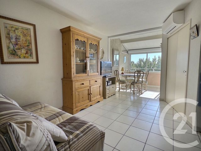 Appartement F2 à vendre - 2 pièces - 40.0 m2 - LA LONDE LES MAURES - 83 - PROVENCE-ALPES-COTE-D-AZUR - Century 21 Pavillon Or