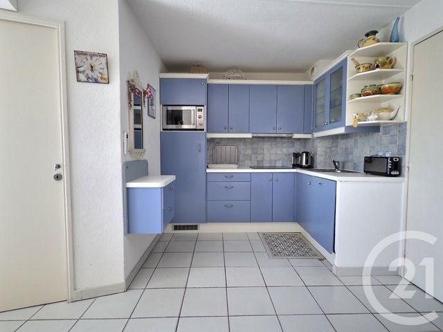 Appartement F2 à vendre - 2 pièces - 40.0 m2 - LA LONDE LES MAURES - 83 - PROVENCE-ALPES-COTE-D-AZUR - Century 21 Pavillon Or