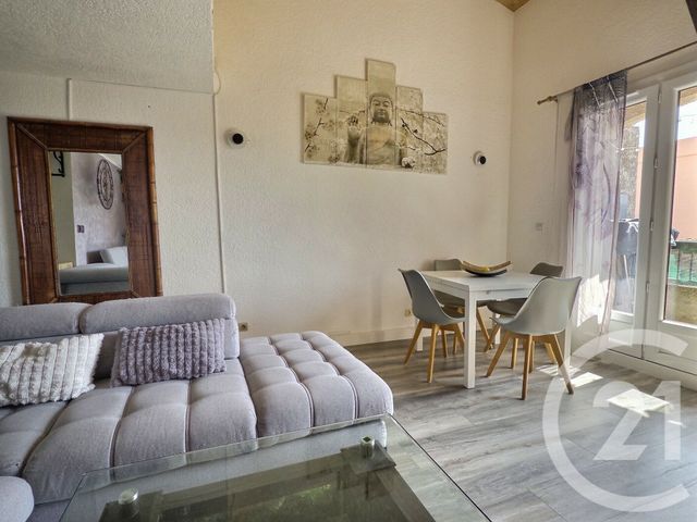 Appartement F3 à vendre - 3 pièces - 65.12 m2 - LA LONDE LES MAURES - 83 - PROVENCE-ALPES-COTE-D-AZUR - Century 21 Pavillon Or