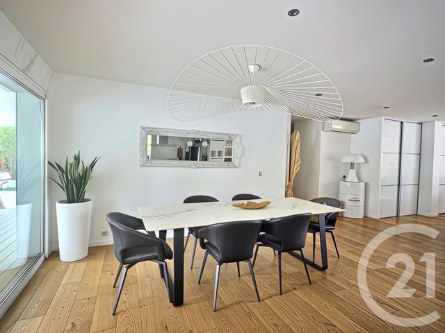 maison à vendre - 5 pièces - 147.2 m2 - LA CRAU - 83 - PROVENCE-ALPES-COTE-D-AZUR - Century 21 Pavillon Or