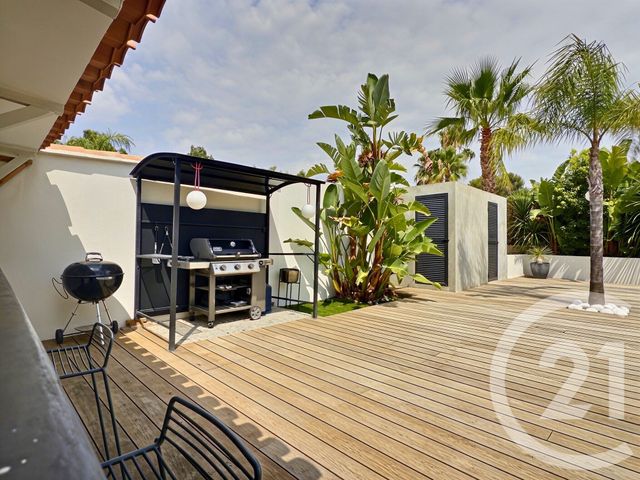 maison à vendre - 5 pièces - 147.2 m2 - LA CRAU - 83 - PROVENCE-ALPES-COTE-D-AZUR - Century 21 Pavillon Or