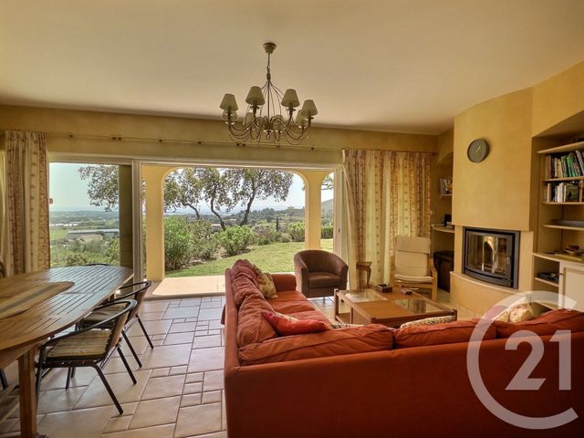 maison à vendre - 8 pièces - 252.52 m2 - LA LONDE LES MAURES - 83 - PROVENCE-ALPES-COTE-D-AZUR - Century 21 Pavillon Or