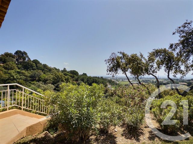 maison à vendre - 8 pièces - 252.52 m2 - LA LONDE LES MAURES - 83 - PROVENCE-ALPES-COTE-D-AZUR - Century 21 Pavillon Or