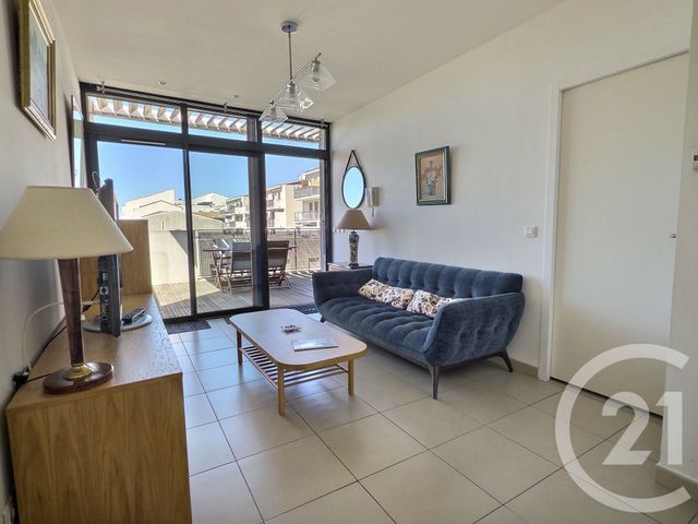 Appartement F3 à vendre - 3 pièces - 56.2 m2 - LA LONDE LES MAURES - 83 - PROVENCE-ALPES-COTE-D-AZUR - Century 21 Pavillon Or