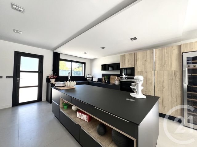 maison à vendre - 4 pièces - 145.0 m2 - PIERREFEU DU VAR - 83 - PROVENCE-ALPES-COTE-D-AZUR - Century 21 Pavillon Or