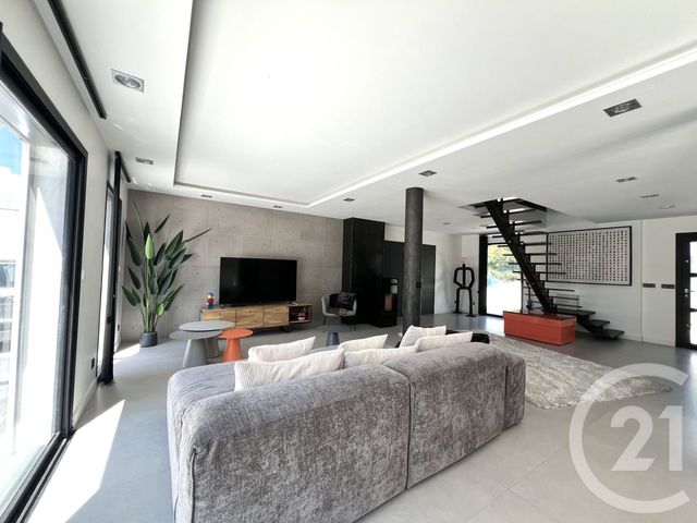 maison à vendre - 4 pièces - 145.0 m2 - PIERREFEU DU VAR - 83 - PROVENCE-ALPES-COTE-D-AZUR - Century 21 Pavillon Or