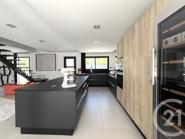 maison à vendre - 4 pièces - 145.0 m2 - PIERREFEU DU VAR - 83 - PROVENCE-ALPES-COTE-D-AZUR - Century 21 Pavillon Or