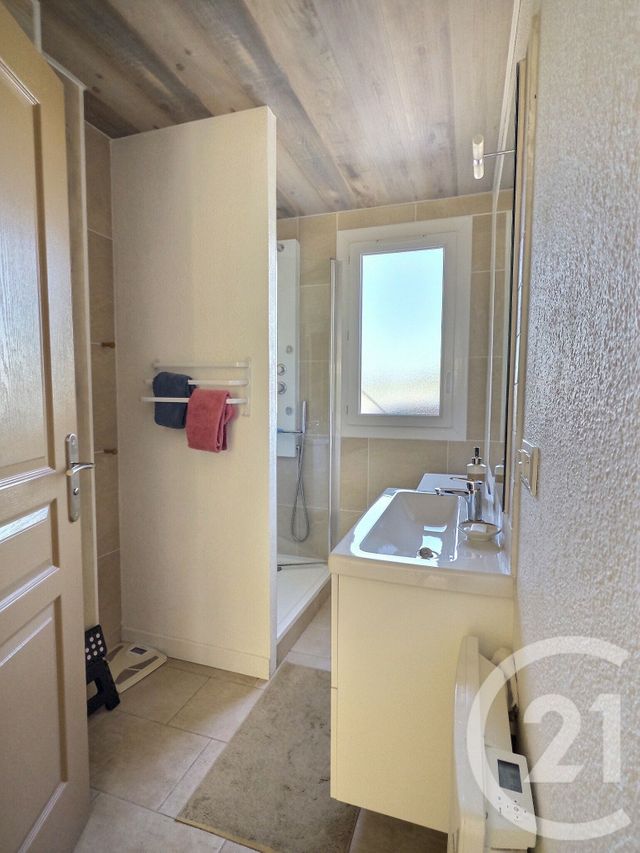 maison à vendre - 3 pièces - 73.45 m2 - BORMES LES MIMOSAS - 83 - PROVENCE-ALPES-COTE-D-AZUR - Century 21 Pavillon Or