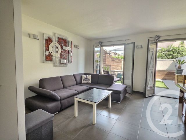 maison à vendre - 3 pièces - 68.11 m2 - HYERES - 83 - PROVENCE-ALPES-COTE-D-AZUR - Century 21 Pavillon Or