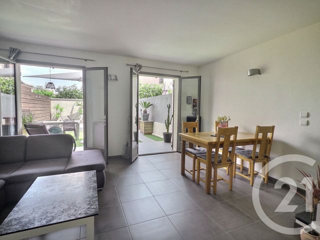 maison à vendre - 3 pièces - 68.11 m2 - HYERES - 83 - PROVENCE-ALPES-COTE-D-AZUR - Century 21 Pavillon Or