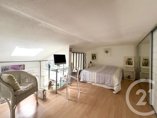 Appartement T2 à vendre - 2 pièces - 46.65 m2 - LA LONDE LES MAURES - 83 - PROVENCE-ALPES-COTE-D-AZUR - Century 21 Pavillon Or