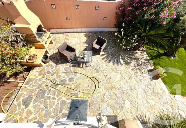maison à vendre - 4 pièces - 84.1 m2 - LA LONDE LES MAURES - 83 - PROVENCE-ALPES-COTE-D-AZUR - Century 21 Pavillon Or