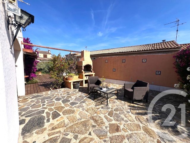 maison à vendre - 4 pièces - 84.1 m2 - LA LONDE LES MAURES - 83 - PROVENCE-ALPES-COTE-D-AZUR - Century 21 Pavillon Or
