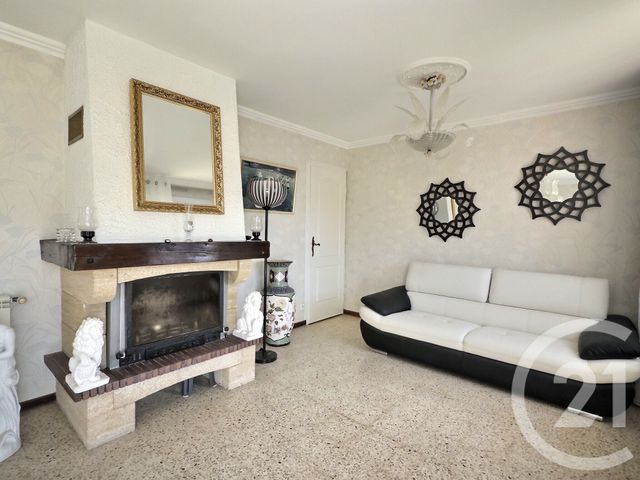 maison à vendre - 6 pièces - 93.76 m2 - LA LONDE LES MAURES - 83 - PROVENCE-ALPES-COTE-D-AZUR - Century 21 Pavillon Or