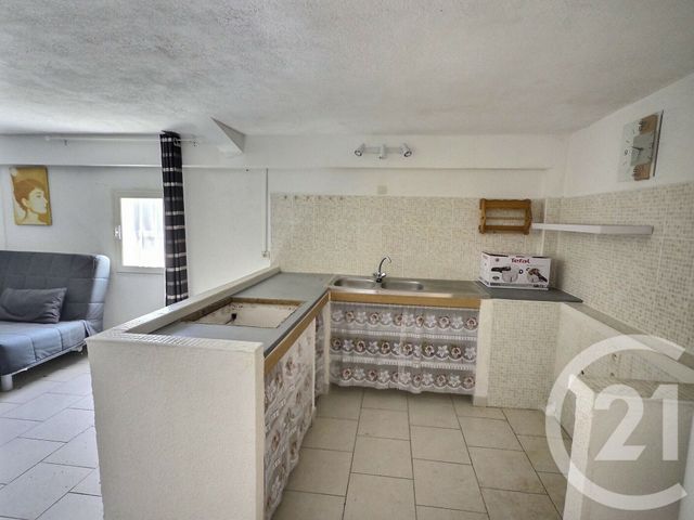 maison à vendre - 6 pièces - 93.76 m2 - LA LONDE LES MAURES - 83 - PROVENCE-ALPES-COTE-D-AZUR - Century 21 Pavillon Or