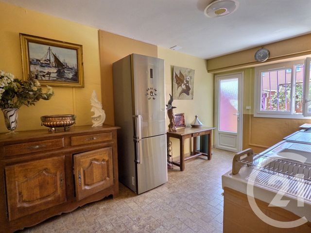maison à vendre - 5 pièces - 103.78 m2 - LA LONDE LES MAURES - 83 - PROVENCE-ALPES-COTE-D-AZUR - Century 21 Pavillon Or