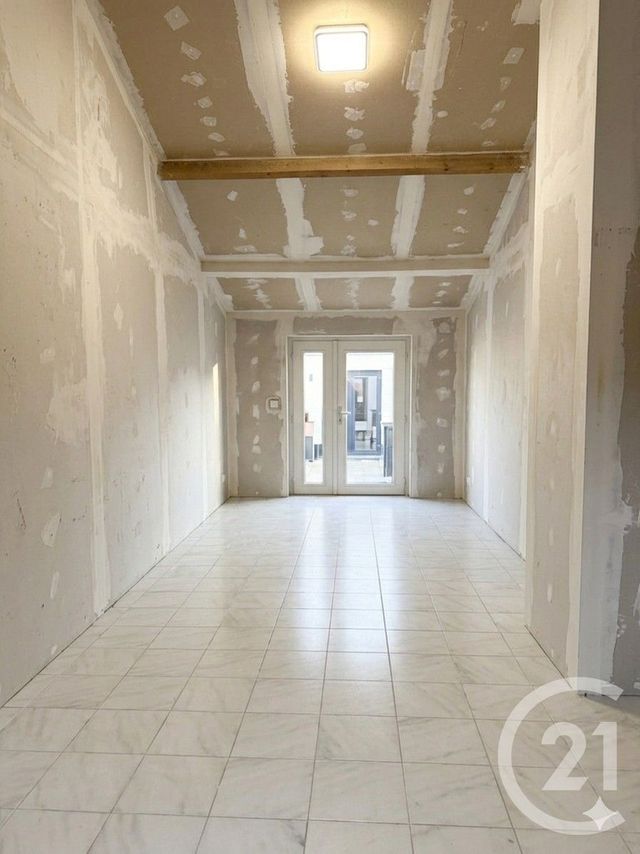 maison à vendre - 5 pièces - 103.78 m2 - LA LONDE LES MAURES - 83 - PROVENCE-ALPES-COTE-D-AZUR - Century 21 Pavillon Or