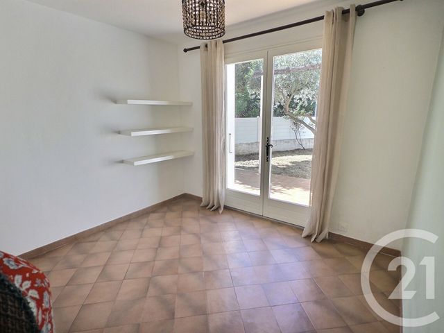 maison à vendre - 3 pièces - 58.09 m2 - LA LONDE LES MAURES - 83 - PROVENCE-ALPES-COTE-D-AZUR - Century 21 Pavillon Or