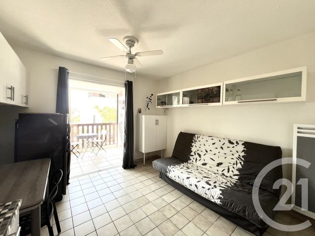 Appartement F1 à vendre - 1 pièce - 18.27 m2 - LA LONDE LES MAURES - 83 - PROVENCE-ALPES-COTE-D-AZUR - Century 21 Pavillon Or