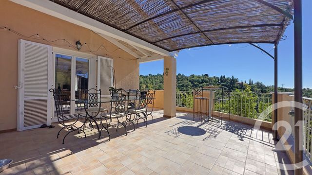maison à vendre - 7 pièces - 235.35 m2 - LA LONDE LES MAURES - 83 - PROVENCE-ALPES-COTE-D-AZUR - Century 21 Pavillon Or