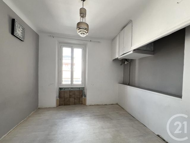 Appartement F4 à vendre - 4 pièces - 75.07 m2 - LA LONDE LES MAURES - 83 - PROVENCE-ALPES-COTE-D-AZUR - Century 21 Pavillon Or