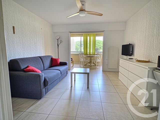 Appartement à louer - 2 pièces - 34.09 m2 - LA LONDE LES MAURES - 83 - PROVENCE-ALPES-COTE-D-AZUR - Century 21 Pavillon Or