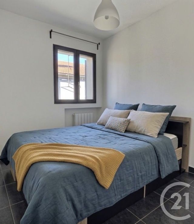 Appartement F2 à vendre - 2 pièces - 43.87 m2 - LA LONDE LES MAURES - 83 - PROVENCE-ALPES-COTE-D-AZUR - Century 21 Pavillon Or
